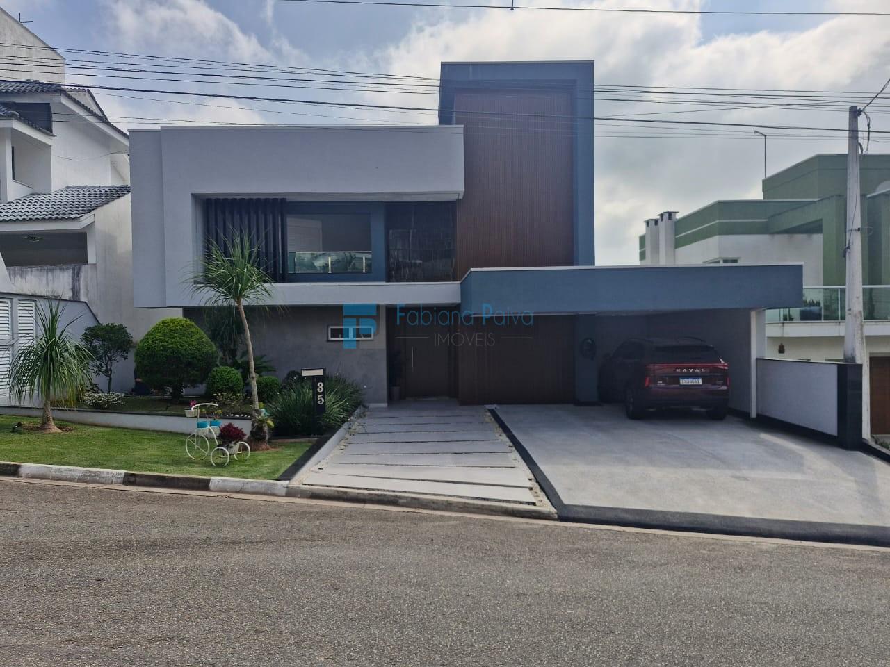 Casa em Condomínio