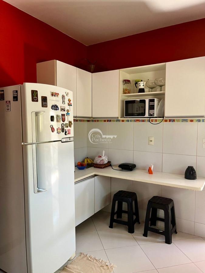 Cozinha com ármarios
