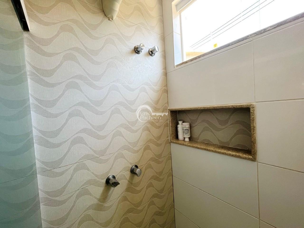 Banheiro suíte 1