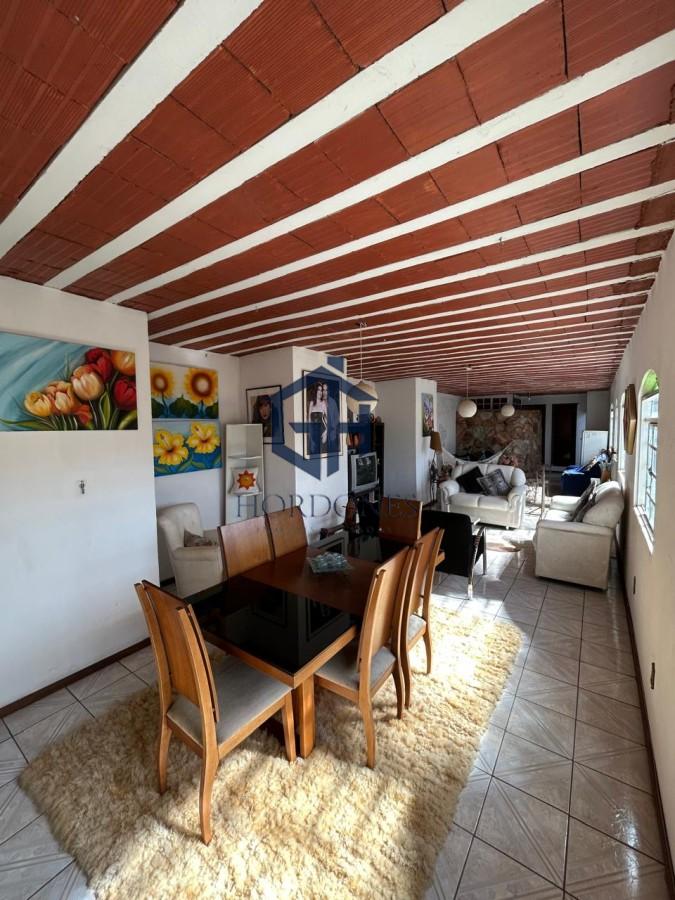 Casa Geminada para Venda - Belo Horizonte, Vila Cloris