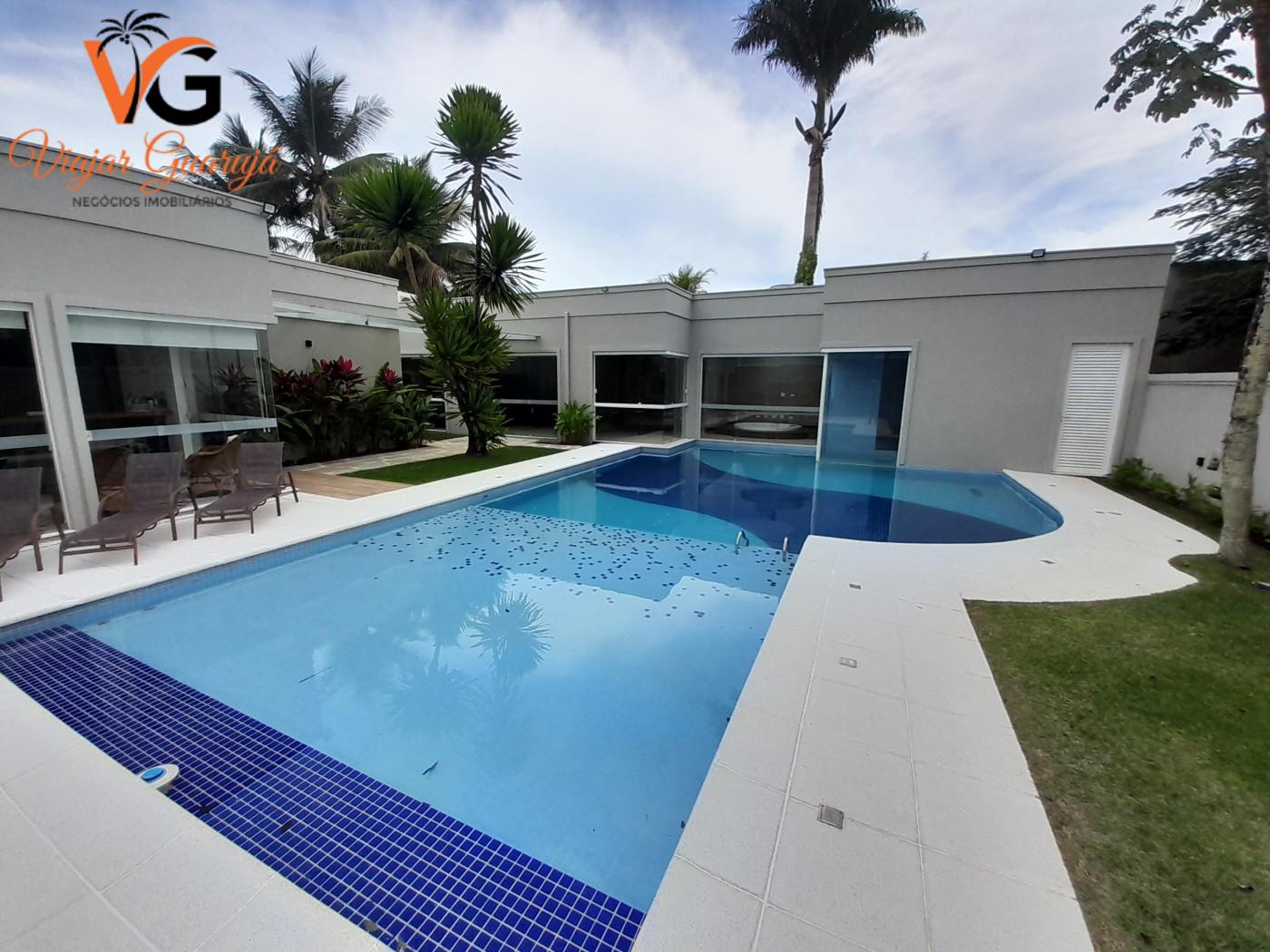 Casa Térrea para Venda, em Guarujá, bairro Jardim Acapulco, 5 dormitórios, 8 banheiros, 5 suítes