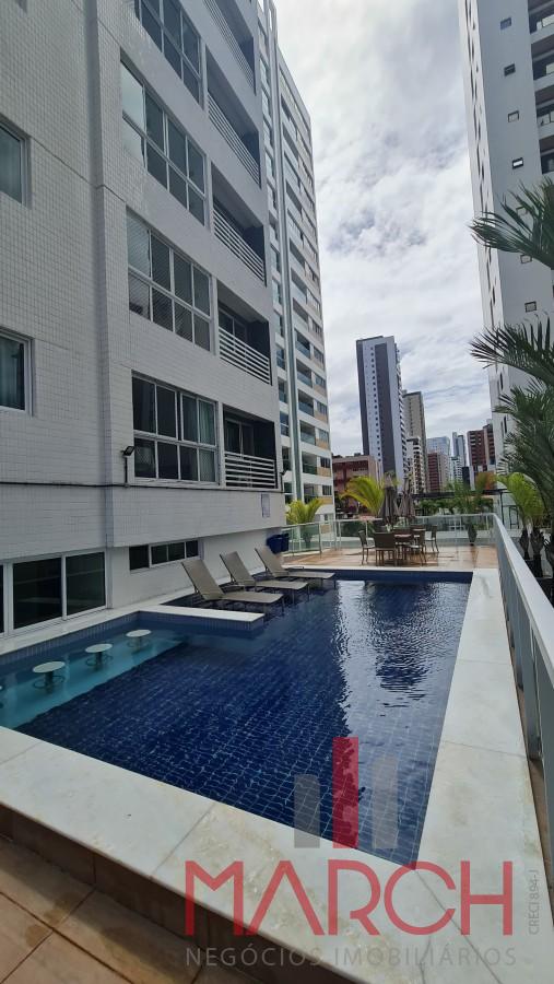 piscina com bar molhado