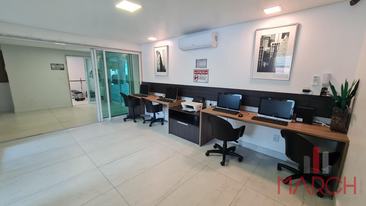 espao para estudo/trabalho