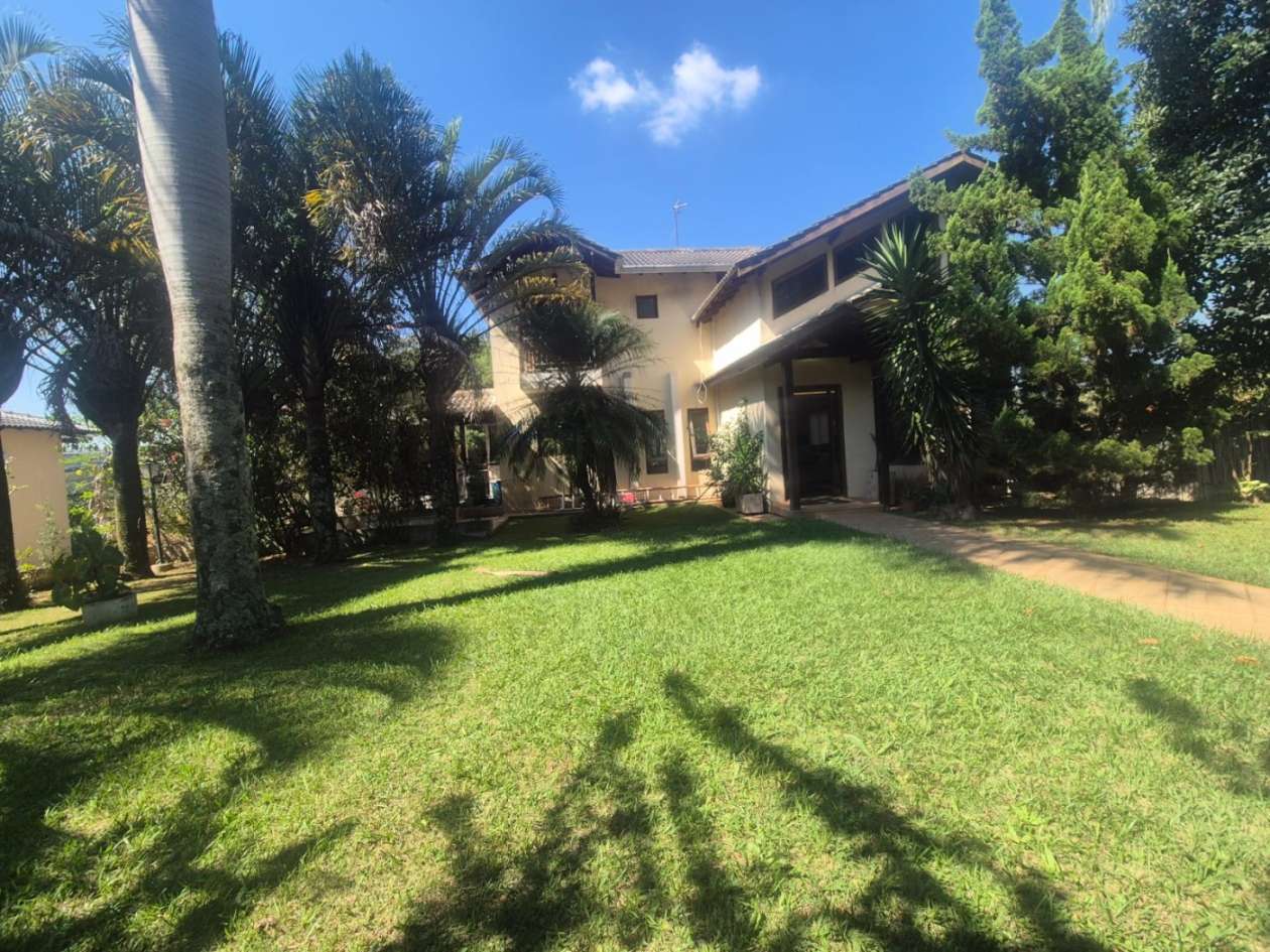 Casa em Condom�nio