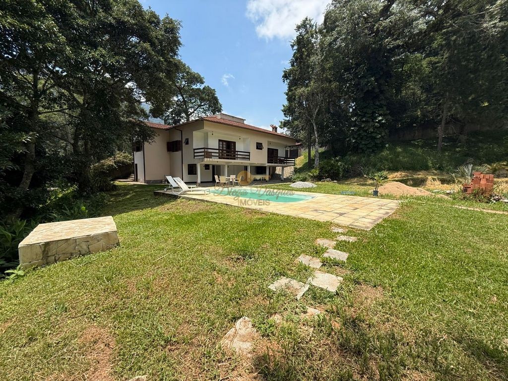 Casa para Venda, em Teres�polis, bairro Granja Guarani, 5 dormit�rios, 5 banheiros, 5 su�tes, 5 vagas