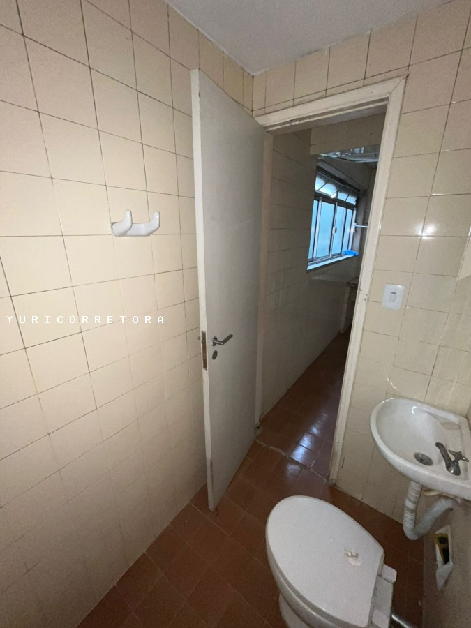 Banheiro de serviço