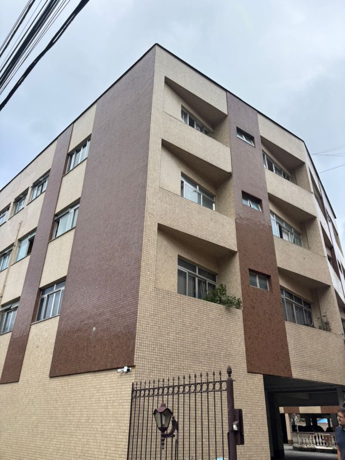 Apartamento para Venda, em Petr�polis, bairro Bingen, 2 dormit�rios, 1 banheiro, 1 vaga