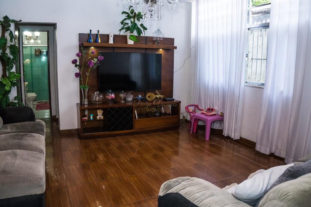 Apartamento para Venda, em Teres�polis, bairro Alto, 2 dormit�rios, 1 banheiro, 1 vaga