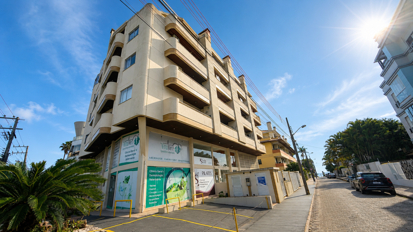 Cobertura para Venda, em Florian�polis, bairro Cachoeira do Bom Jesus, 1 dormit�rio, 1 banheiro