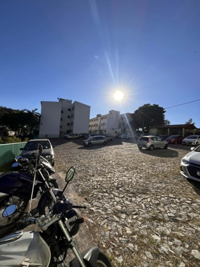 VAGA DE GARAGEM DESCOBERTA