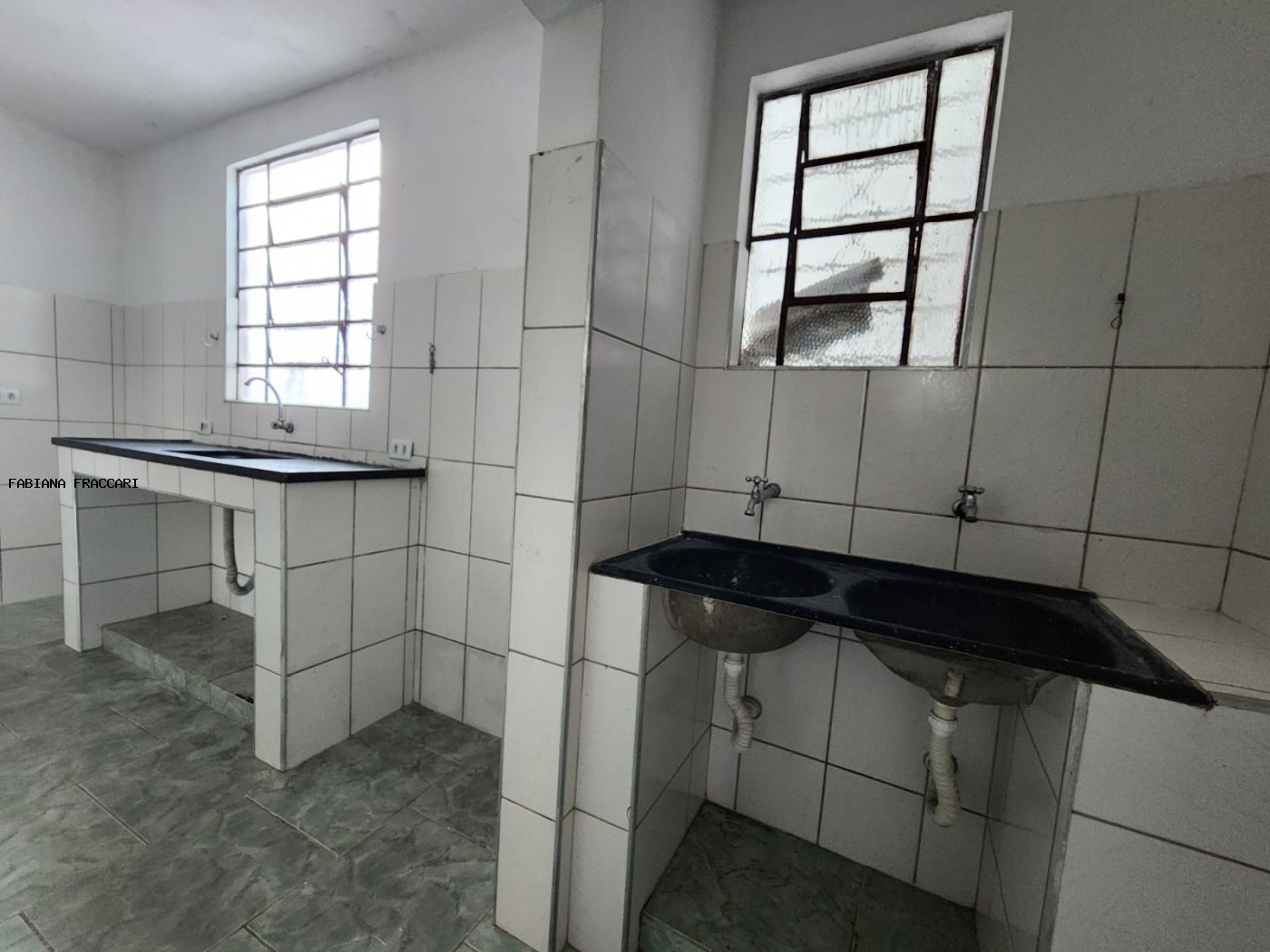 Lavanderia e cozinha