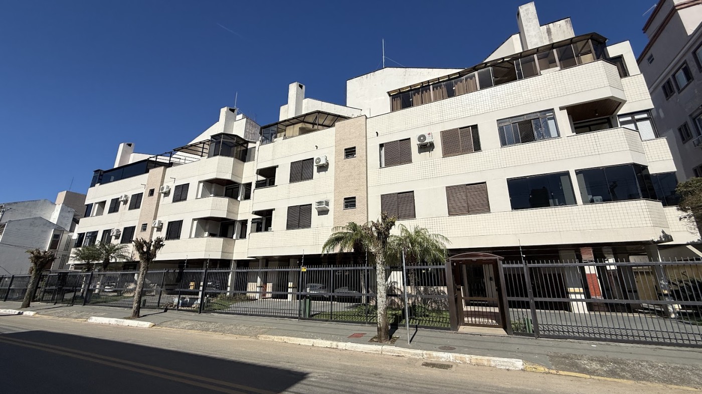 Apartamento 2 Quartos para Venda, em Florian�polis, bairro Canasvieiras, 2 dormit�rios, 2 banheiros, 1 su�te, 1 vaga