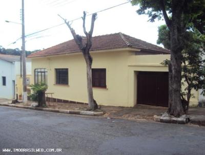 Casa para Venda, em So Jos do Rio Pardo, bairro Bonsucesso, 3 dormitrios, 1 banheiro, 2 vagas