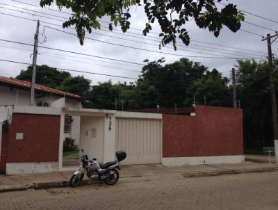 Casa para Venda, em Cruzeiro, bairro Vila Canevari, 3 dormitrios, 4 banheiros, 1 sute, 4 vagas