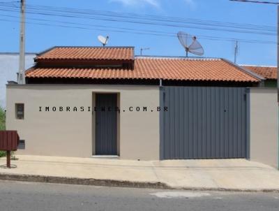 Casa para Venda, em So Jos do Rio Pardo, bairro Domingos de Sylos, 3 dormitrios, 1 banheiro, 1 sute, 2 vagas