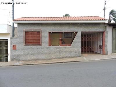 Casa para Venda, em Alfenas, bairro Centro, 3 dormitrios, 2 banheiros, 1 sute, 1 vaga
