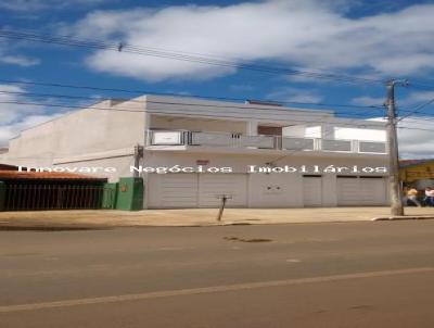 Sobrado para Venda, em Araguari, bairro Goias, 4 dormitórios, 2 suítes, 5 vagas