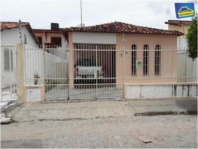 Casa para Venda, em Feira de Santana, bairro , 5 dormitrios, 1 banheiro, 2 sutes, 2 vagas