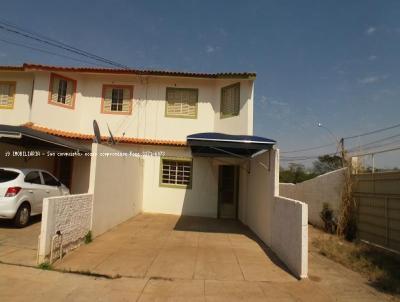 Casa para Locao, em Presidente Venceslau, bairro Centro, 2 dormitrios, 2 banheiros, 2 vagas