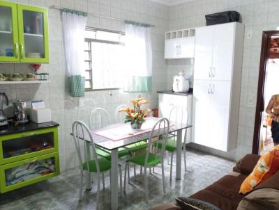 Casa para Venda, em Limeira, bairro Jardim Ouro Verde, 3 dormitrios, 1 banheiro, 2 vagas