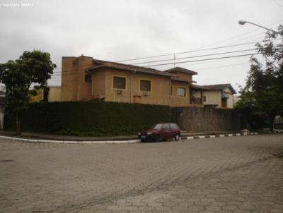 Casa / Sobrado para Venda, em Caraguatatuba, bairro Centro, 4 dormitrios, 4 banheiros, 2 sutes, 2 vagas