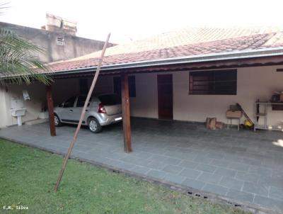 Casa para Venda, em Cotia, bairro Jardim do Engenho, 6 dormitrios, 4 banheiros, 1 sute, 5 vagas