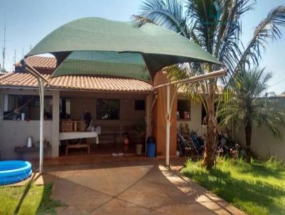 Casa para Venda, em Dourados, bairro Parque Dos Jequitibs, 2 dormitrios, 1 banheiro, 2 vagas