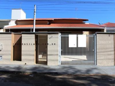 Casa para Venda, em So Jos do Rio Pardo, bairro Jardim Santa Tereza, 3 dormitrios, 3 banheiros, 1 sute, 3 vagas