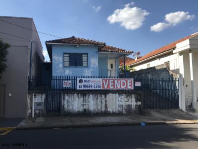 Casa para Venda, em , bairro CENTRO, 2 dormitrios, 2 banheiros, 4 vagas