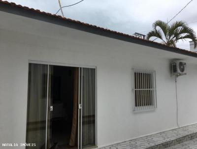 Casa para Locao, em Bombinhas, bairro Canto Grande, 3 dormitrios, 1 banheiro, 1 vaga