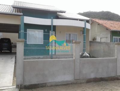 Casa 2 dormitrios para Temporada, em Bombinhas, bairro Zimbros, 2 dormitrios, 1 banheiro, 2 vagas