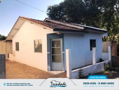 Casa para Venda, em Jaguariaíva, bairro Vila Pinheiro, 2 dormitórios, 1 banheiro, 1 vaga