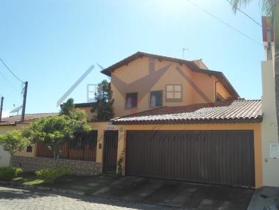 Casa para Venda, em Cruzeiro, bairro Vila Regina Clia, 5 dormitrios, 2 banheiros, 2 sutes, 4 vagas
