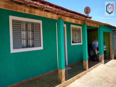 Casa para Venda, em Pinhalzinho, bairro Centro, 2 dormitrios, 2 banheiros, 2 vagas