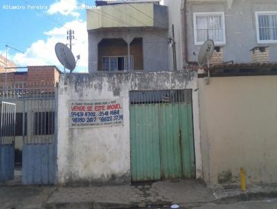 Casa para Venda, em , bairro 15 KM de Posse, 4 dormitrios, 3 banheiros, 2 vagas