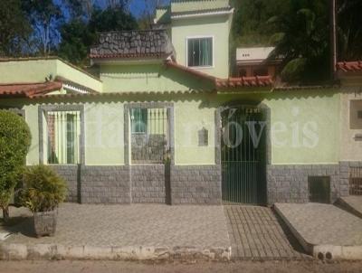 Casa para Venda, em Volta Redonda, bairro Candelria, 4 dormitrios, 3 banheiros, 2 sutes, 2 vagas