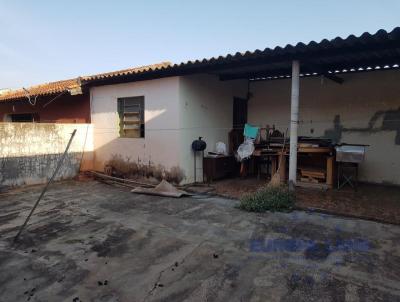 Casa para Venda, em Bauru, bairro Novo Jardim Pagani, 2 dormitrios, 1 banheiro, 2 vagas