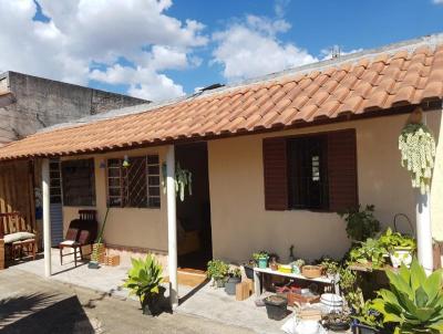 Casa para Venda, em Poços de Caldas, bairro Conjunto Habitacional Pedro Afonso Junqueira, 3 dormitórios, 1 banheiro, 1 suíte, 3 vagas