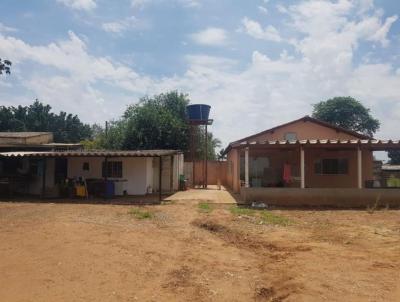 Stio para Venda, em Limeira, bairro Jardim Lagoa Nova, 3 dormitrios, 2 banheiros, 2 vagas