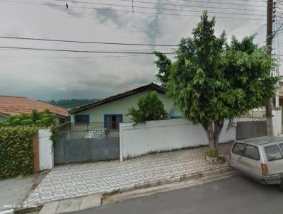 Casa para Venda, em Atibaia, bairro ATIBAIA JARDIM, 2 dormitrios, 1 banheiro, 4 vagas