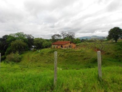 Stio / Chcara para Venda, em So Jos do Rio Pardo, bairro Zona Rural, 4 dormitrios, 2 banheiros, 1 sute