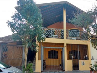 Casa para Venda, em Caraguatatuba, bairro Poiares, 4 dormitrios, 2 banheiros, 2 vagas