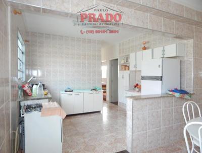 Casa para Venda, em Caconde, bairro Nova Estncia, 3 dormitrios, 2 banheiros, 3 vagas