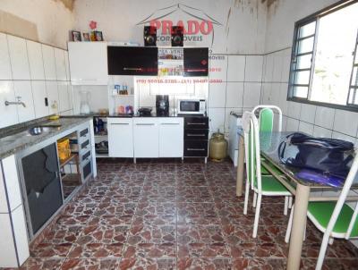 Casa para Venda, em Caconde, bairro So Jos, 3 dormitrios, 2 banheiros