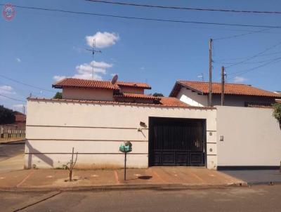 Casa para Temporada, em Barretos, bairro Derby Clube, 3 dormitrios, 2 banheiros, 2 vagas