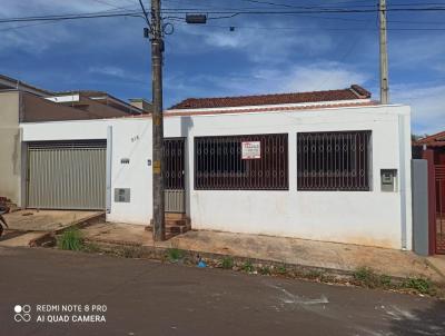 Casa para Venda, em Bernardino de Campos, bairro Centro, 1 dormitrio, 1 banheiro, 1 sute, 4 vagas