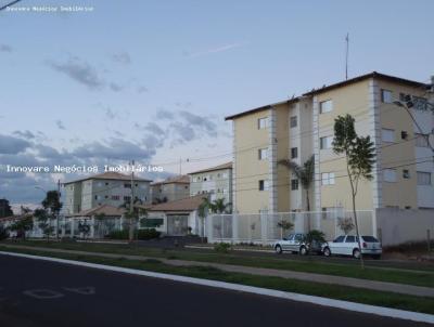 Apartamento para Venda, em Araguari, bairro Goias, 2 dormitórios, 1 banheiro, 2 vagas