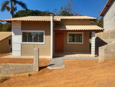 Casa em Condomínio para Venda, em Paty do Alferes, bairro Arcozelo, 2 dormitórios, 1 banheiro, 1 suíte, 1 vaga
