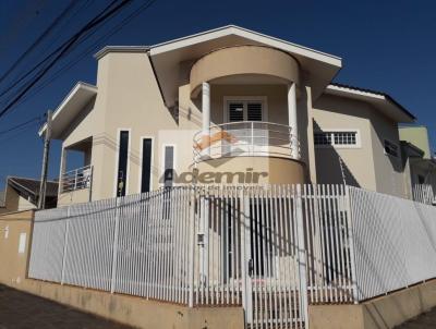 Casa para Venda, em Santo Antnio da Platina, bairro Centro, 4 dormitrios, 3 banheiros, 1 sute, 3 vagas