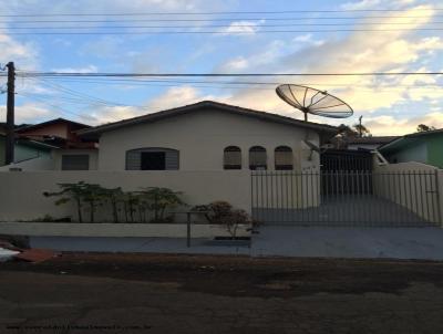 Casa para Venda, em Cornlio Procpio, bairro Jardim Figueira, 3 dormitrios, 2 banheiros, 2 vagas